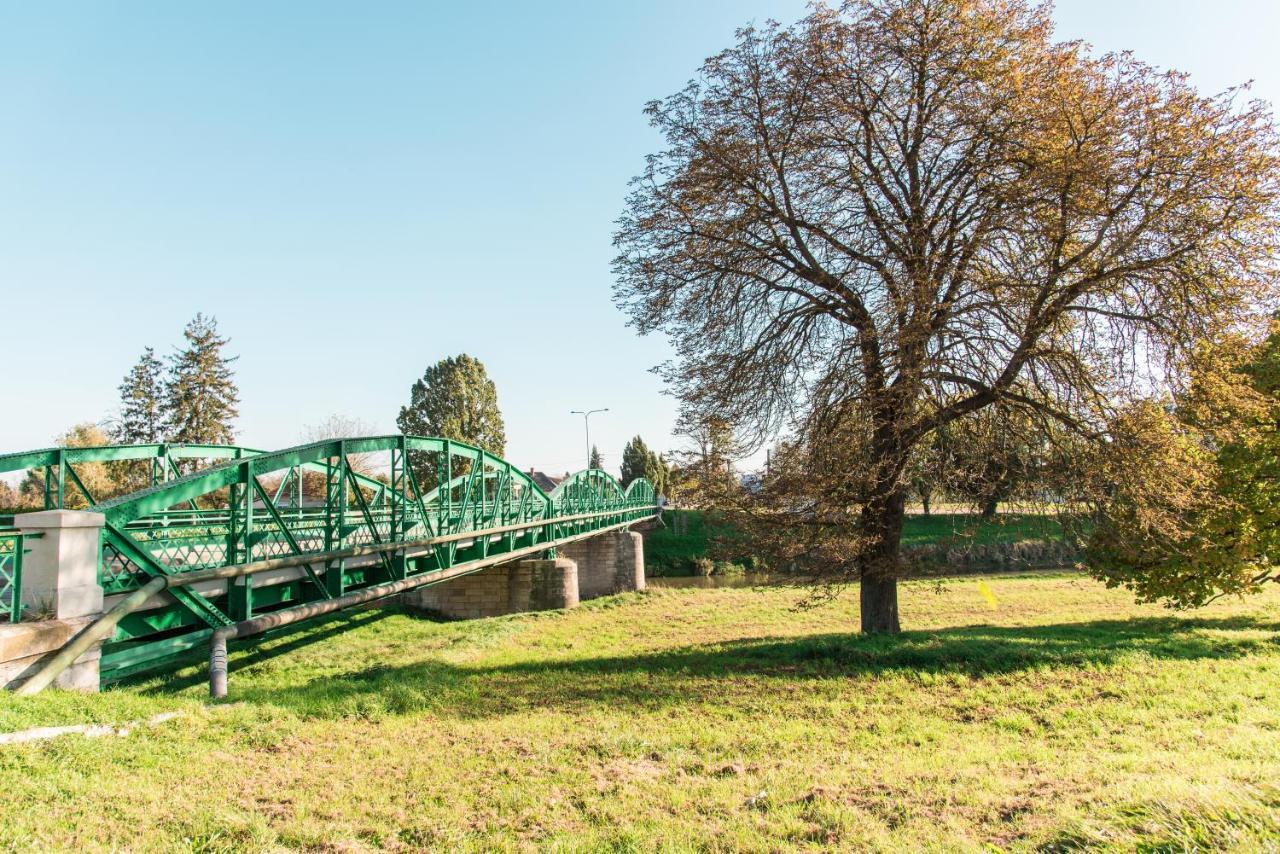 Halaszcsarda-Panzio Hotel Körmend Buitenkant foto