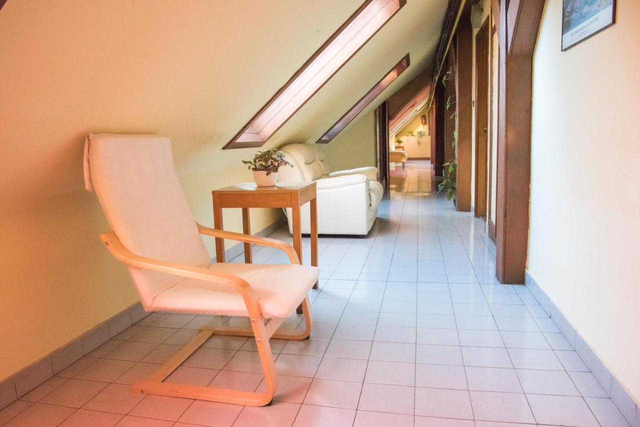 Halaszcsarda-Panzio Hotel Körmend Buitenkant foto