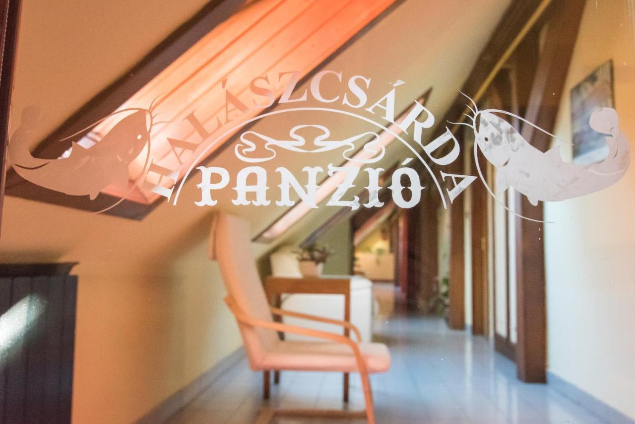 Halaszcsarda-Panzio Hotel Körmend Buitenkant foto