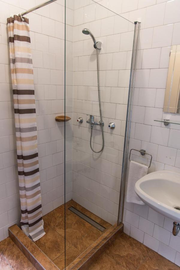 Halaszcsarda-Panzio Hotel Körmend Buitenkant foto